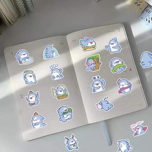 60 autocollants en vinyle originaux, sans contrefaçon, mignons et amusants, motif requin graffiti, imperméables et écologiques pour coques de téléphone portable - Product Image 4