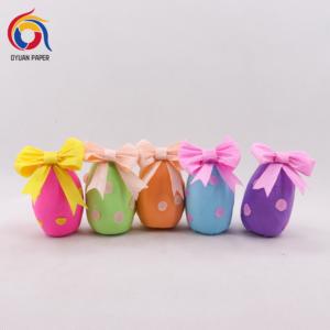 Bola Sorpresa Multicolor Vibrante con Juguetes Ocultos para Niños - Regalo Misterioso Festivo para Halloween, Pascua y Año Nuevo - Product Image 4