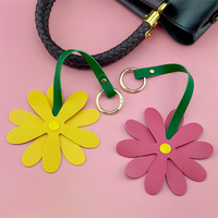Porte-clés Fleur Dragon, Breloque de Sac Miniature, Accessoire de Voyage, Accessoires de Sac, Accessoire Personnalisé, Bourgogne, Vente en Gros