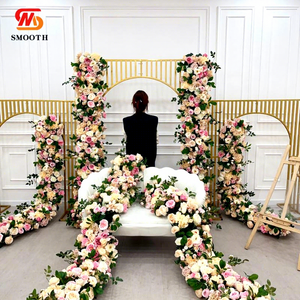 Guirlande de fleurs artificielles en soie lisse pour chemin de table, arrangement floral pour escalier, fleurs pour arche de mariage, couleur personnalisable - Product Image 1