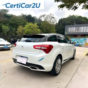 <span class=keywords><strong>DS5</strong></span> d'occasion 1.6T THP160 automatique, toit ouvrant, sièges en cuir, titre propre, prêt à être expédié sur le marché africain - Product Image 1