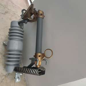 Надежный и долговечный, 100 А, Высоковольтный керамический предохранитель, наружный фарфоровый вырез для использования - Product Image 4