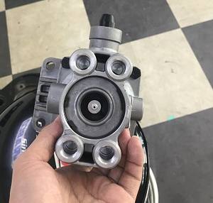 Hoogwaardige 9710021520 klep luchtrem relaisklep 6-poorts vrachtwagen relais noodklep - Product Image 5