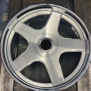 Cerchi Forgiati in 2 Pezzi a <span class=keywords><strong>5</strong></span> Razze Spazzolate 22 24 26 Pollici 5x127 per Chevy Impala SS, Ruote Personalizzate per Auto Passeggeri OEM SEMA - Product Image 2