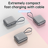 ASPOR A378 22.5W Chargeur portable ultra-fin à charge rapide 10000mAh avec câbles USB-C et Lightning intégrés pour téléphone mobile