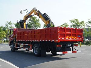 Autocarro per la raccolta dei rifiuti CLW Dongfeng 4X2 200HP 12CBM <span class=keywords><strong>con</strong></span> benna idraulica e cassone per la raccolta di rifiuti urbani - Product Image 6
