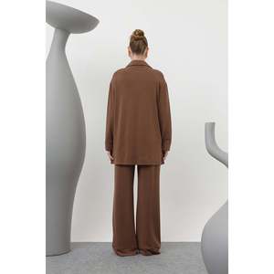 Traje de Mujer con Cuello de Botones a Presión y Detalles de Bolsillos - 20605TKS - MARRÓN - Product Image 4