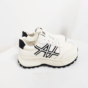 Scarpe Sportive Casual da <span class=keywords><strong>Donna</strong></span> alla Moda con Logo Personalizzato, Suola Spessa, Leggere, con Lacci, in <span class=keywords><strong>Pelle</strong></span> Sintetica - Product Image 4