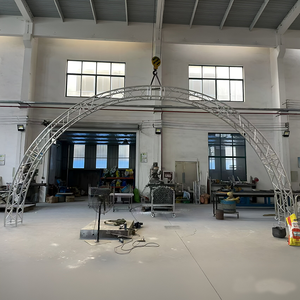 Круглая арочная ферменная конструкция для освещения с возможностью индивидуальной настройки - Product Image 1