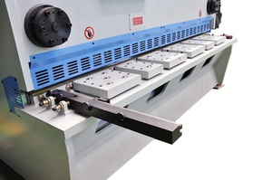 Advanced Guarantees Programmable and Repeatable Cutting Accuracy CNC Shearing Machine 6-Meter - Product Image 5