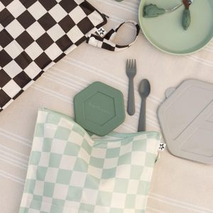 Sacs étanches réutilisables anti-salissures (lot de 2) pour maillots de bain de garçons, vêtements de bébé et voyages - Product Image 2