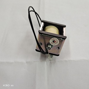 แม่เหล็กไฟฟ้าแบบล็อคปิด GCE EM10-S-001 110VDC สำหรับเบรกเกอร์สุญญากาศ - Product Image 1