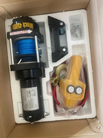 Treuil électrique 12V 24V 12000lbs avec corde en fibre synthétique