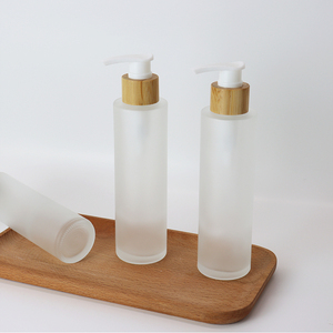 Empty Bamboo Cosmetic Packaging 30ml 50ml 60ml 80ml 100ml 120ml Fine <strong>Mist</strong> Lotion Frosted Glass Spray <strong>Bottle</strong> with Wood Bamboo Lid - Product Image 3