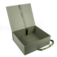 Grande boîte personnalisée avec logo doré Emballage de luxe Boîte pliante pour cadeau de mariage Boîte cadeau magnétique pliante de luxe
