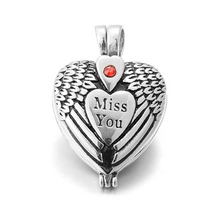 Yiwu Aceon fusione <span class=keywords><strong>di</strong></span> acciaio inossidabile Vintage Memory Jewelry Miss You Birthstone Angel Wing Heart cerniera chiusura medaglione nuovo ciondolo - Product Image 1