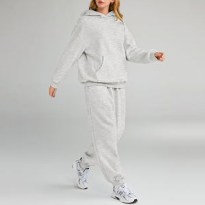 Ensembles de vêtements de sport pour femmes OEM, deux pièces, sweat-shirt à capuche et pantalon de <span class=keywords><strong>jogging</strong></span>, style décontracté, survêtement pour la course à pied en plein air, fitness, grande taille - Product Image 4