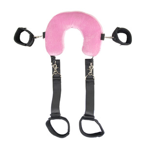 Kissen schützen Hals offenes Bein Binde gürtel Bett Sklave Fesseln Handschellen Sex Bett fesseln Körper kissen für Erwachsene Bondage Sexspielzeug - Product Image 2
