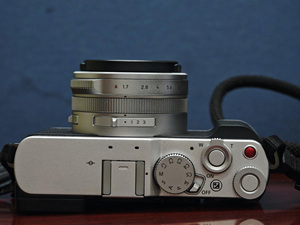 กล้องคอมแพค Panasonic Lumix DMC-L10 20.4MP ถ่ายวิดีโอ 5.6K สภาพเกรด A - Product Image 2