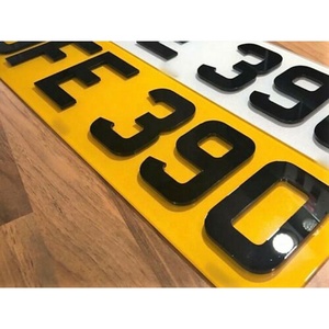 Placa de Matrícula de Acrílico Resistente para Vehículos - Product Image 6