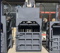 Presse à ordures verticale compacte en plastique économique, machine de compactage hydraulique