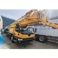 Grúa sobre Camión QY25K5D de 25 Toneladas, la Más Vendida, para Obras de Construcción, en Stock