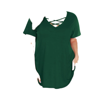 Tunique décontractée ample en coton respirant à col en V et manches courtes pour femme grande taille – Idéale pour l'été - Product Image 1