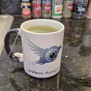 Taza Mágica de Cerámica Blanca de 11 oz con Logotipo Personalizado, Tazas Mágicas que Cambian de Color, Tazas para Cambiar de Color en Casa - Product Image 4