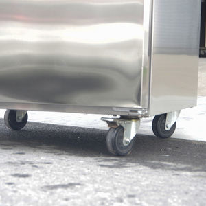 Réfrigérateur vertical à air refroidi de style américain à grande capacité avec contrôle numérique et fonction de dégivrage automatique. - Product Image 3