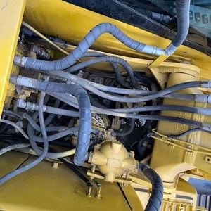 โครงการก่อสร้างคุณภาพสูง สภาพเกือบใหม่: รถขุดไฮดรอลิกแบบตีนตะขาบ Komatsu PC130 มือสอง น้ำหนัก 13 ตัน - Product Image 6
