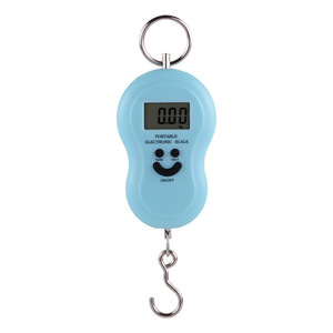 Báscula Electrónica Portátil, Báscula de Gancho Manual, Báscula Digital para Equipaje de 50 kg, para Viajes y Compras - Product Image 3