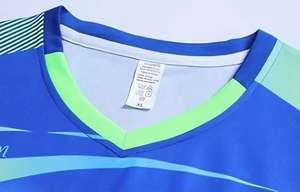 Conjunto de camisetas de fútbol con logo personalizado de alta calidad en color degradado, de secado rápido y transpirable, para entrenamiento de fútbol masculino, con camiseta y pantalones cortos. - Product Image 4