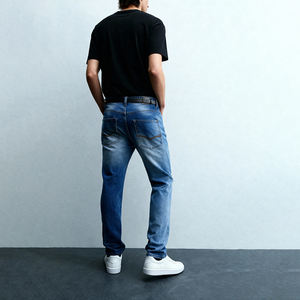 Nouvelle tendance, jeans slim fit bleu moyen pour homme, légèrement délavé, déchiré, pantalon en denim, streetwear urbain tendance, pantalon pour homme, doux - Product Image 5