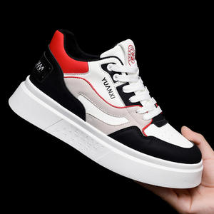 Zapatos casuales para caminar para hombre, zapatillas de moda para hombre, blancas, rojas, grises, deportivas, cómodas, transpirables, de cuero, estilo walking. - Product Image 3