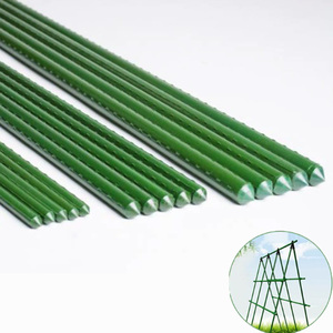 Enjeux en <span class=keywords><strong>bois</strong></span> enduits de PE de ventes directes d'usine, poteaux de soutien de plante horticole de tomate de raisin, colonnes de jardin de haute qualité - Product Image 1