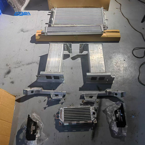 ระบบระบายความร้อนระดับสูงของรถยนต์ถังน้ำด้านข้างรถยนต์สำหรับ Aston Martin Vantage 4.0 2019-2024 R KY63-F01990-AB - Product Image 5