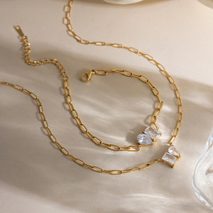 Conjunto de Collar de Cristal con Cadena Dorada y Detalles de Circonio, Joyería para Uso Diario de Mujer - Product Image 4