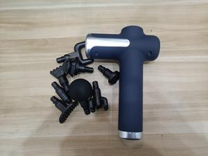 Pistolet <span class=keywords><strong>de</strong></span> massage électrique professionnel HarmonyOS Connect avec réglage <span class=keywords><strong>de</strong></span> l'intensité à 99 niveaux pour hommes/femmes, idéal pour le fitness - Product Image 1