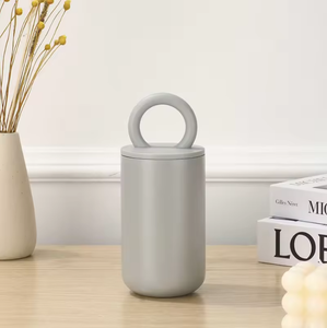 Botella de Agua Aislada al Vacío de Acero Inoxidable 304, Portátil y Fácil de Transportar, Taza de Café con Asa, Taza de Regalo Personalizada, Libre de BPA - Product Image 3