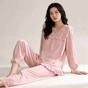 Conjunto de Pijama SUHE PJ-1462 para Mujer, Color Rosa, Manga Larga, con Encaje, Tejido Elástico de Algodón Fino, Ropa de Dormir para Primavera, para el Hogar, Bodas y Fotografía - Product Image 1
