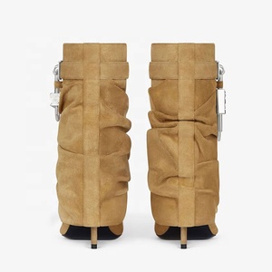 Bottines plissées à talons aiguilles pour femme avec fermeture Shark Lock et empeigne superposée - Product Image 6