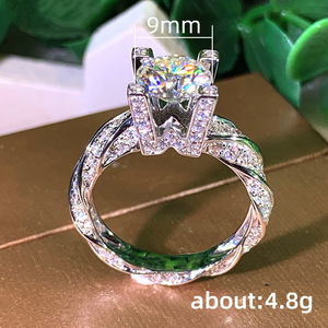 Anello con Micro Pavé a Gambo Intrecciato per Donne, Elegante Gioiello Scintillante alla Moda - Product Image 4