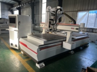 Máquina Router CNC ATC 1325, Máquina de Corte CNC para Trabajar la Madera con Cambio Automático de Herramienta para Fabricación de Puertas de Gabinetes y Muebles