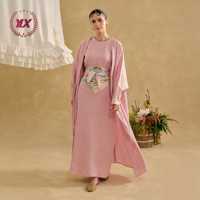 Ensemble Abaya en Lin Rose Modeste Premium 2026 – Cardigan Ouvert Oversize, Robe Longue Imprimée Colorée avec Ceinture, Tenue Formelle Islamique Grande Taille