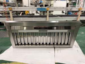 Hotte de restaurant électrique en acier inoxydable de 48 pouces, 1800 CFM, avec filtre déflecteur, télécommande, écran LED tactile et 3 vitesses - Product Image 2