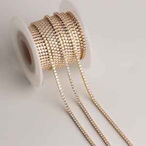 Elegante Catena Tennis in Oro 14K Placcato <span class=keywords><strong>con</strong></span> Zirconi Trasparenti a 4 Griffe per Creazione di Gioielli Fai-da-Te, Collane e Bracciali da Donna - Product Image 1