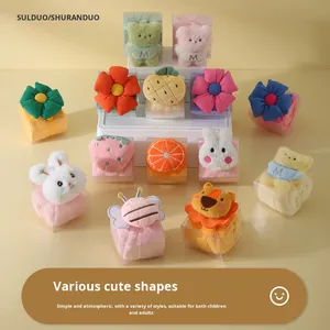 Serviette carrée en polyester pour enfants, petite tulipe en peluche avec maille en coton PP - Product Image 2