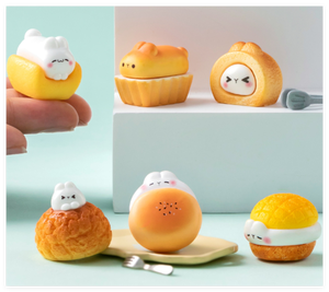 Venta al por mayor niños juegan pastel de hojaldre de resina <span class=keywords><strong>realista</strong></span> pan de piña cafetería comida y bebidas casa de muñecas supermercado decoración en miniatura - Product Image 3