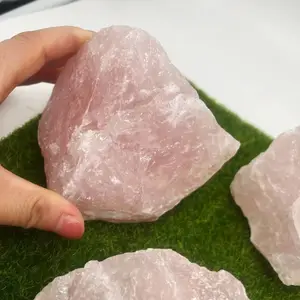 Pedra cru de quartzo rosa para atacado, pedra de cura natural grande