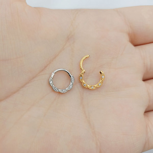 Sıcak Satış Altın Kaplama Paslanmaz Çelik Gövde Takısı Yaprak Zirkon Burun Halkası Küpe Piercing Takı 16G - Product Image 3